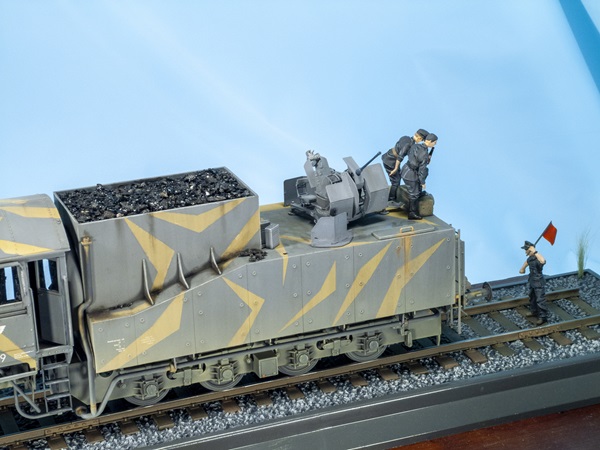 FSDCS0825_07